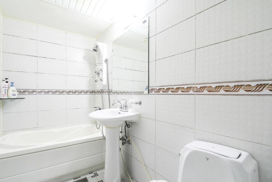 Couple Motel Seoul Ngoại thất bức ảnh