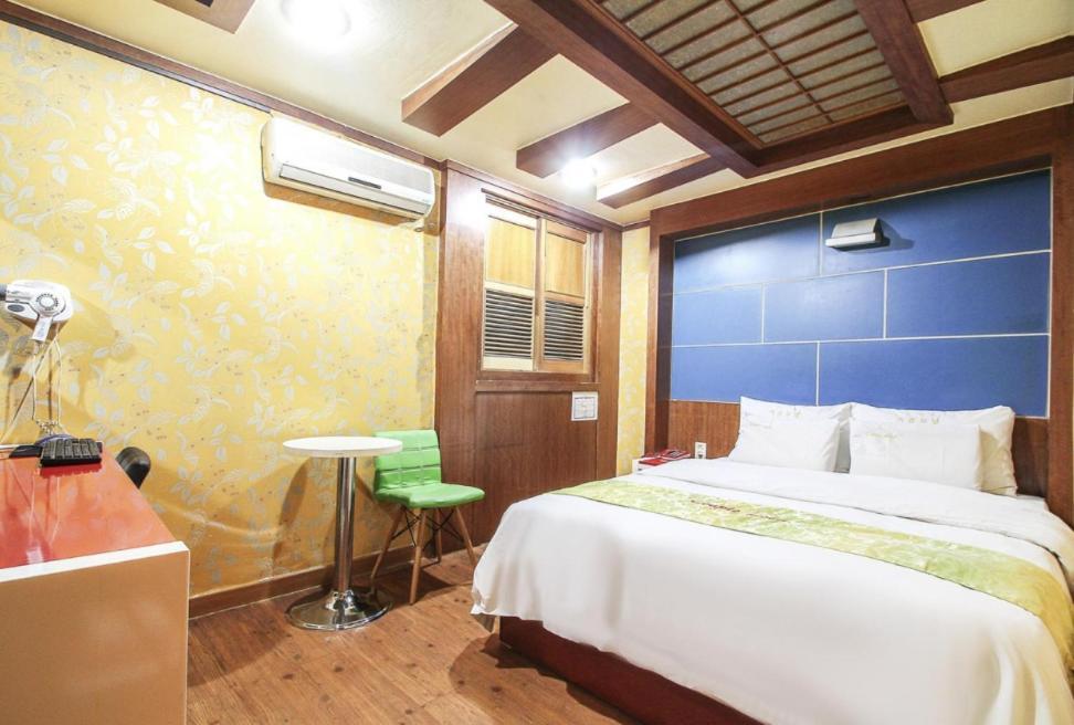 Couple Motel Seoul Ngoại thất bức ảnh