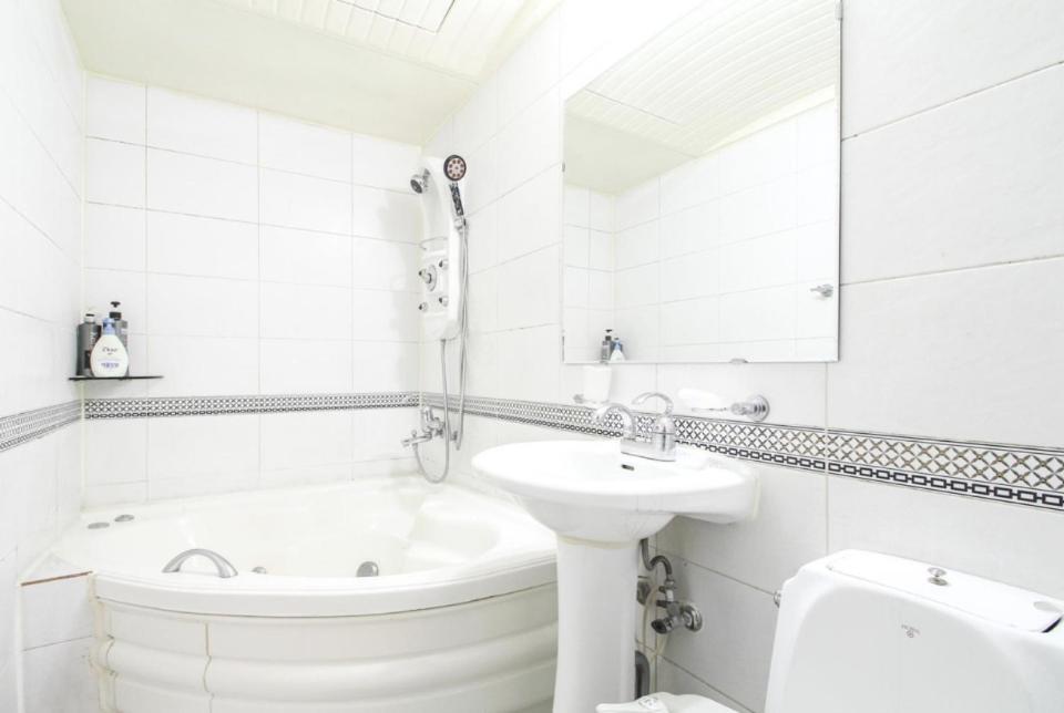 Couple Motel Seoul Ngoại thất bức ảnh