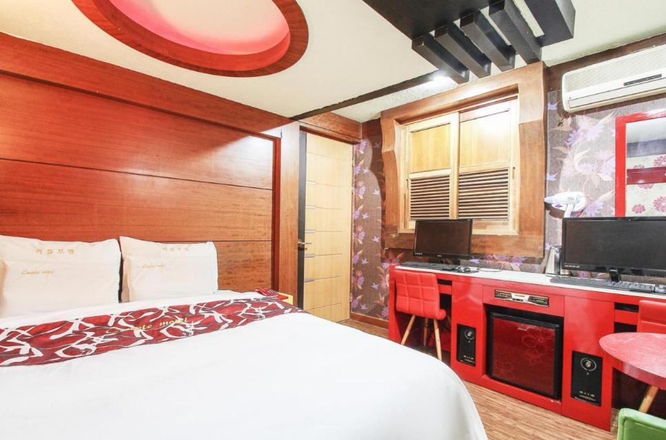Couple Motel Seoul Ngoại thất bức ảnh
