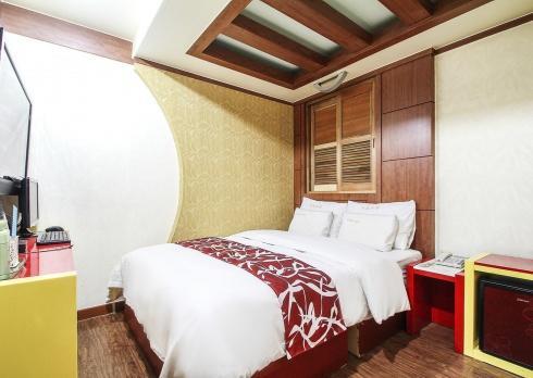 Couple Motel Seoul Ngoại thất bức ảnh